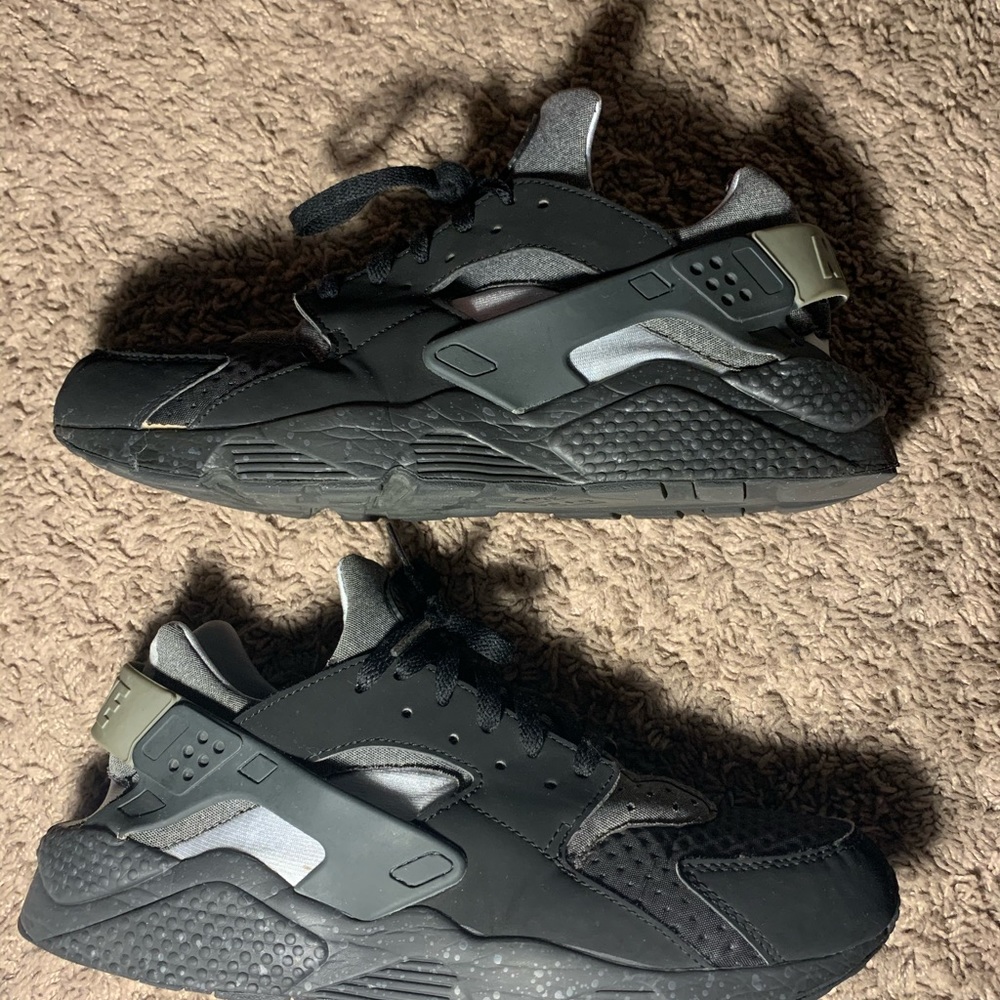Nike hurache run (Size 13)